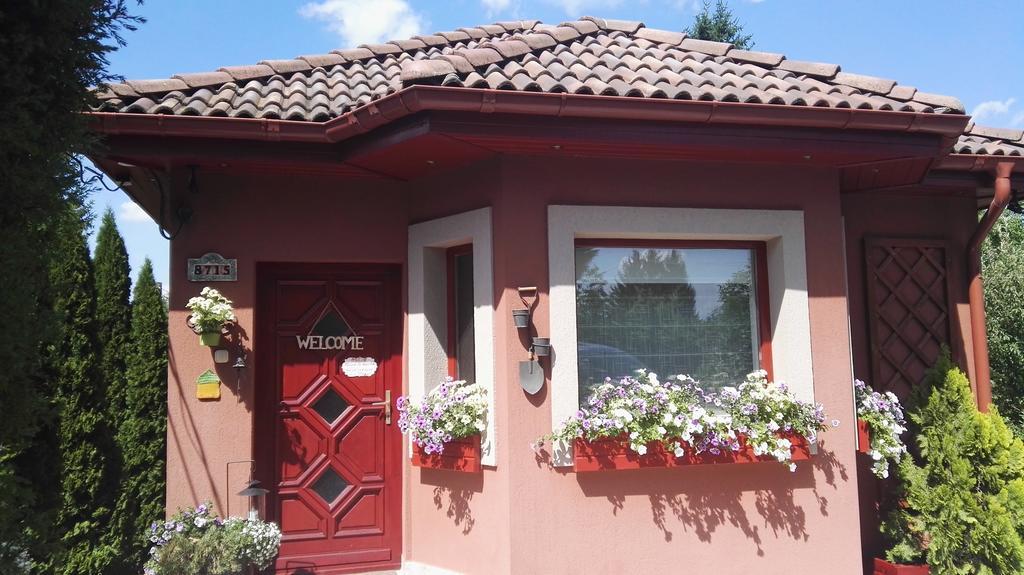 Hotel Nyirjes Vendeghaz Balassagyarmat Exterior foto